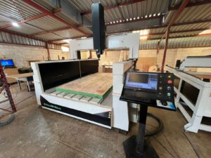 Router Cnc Área útil 3000x1700x900